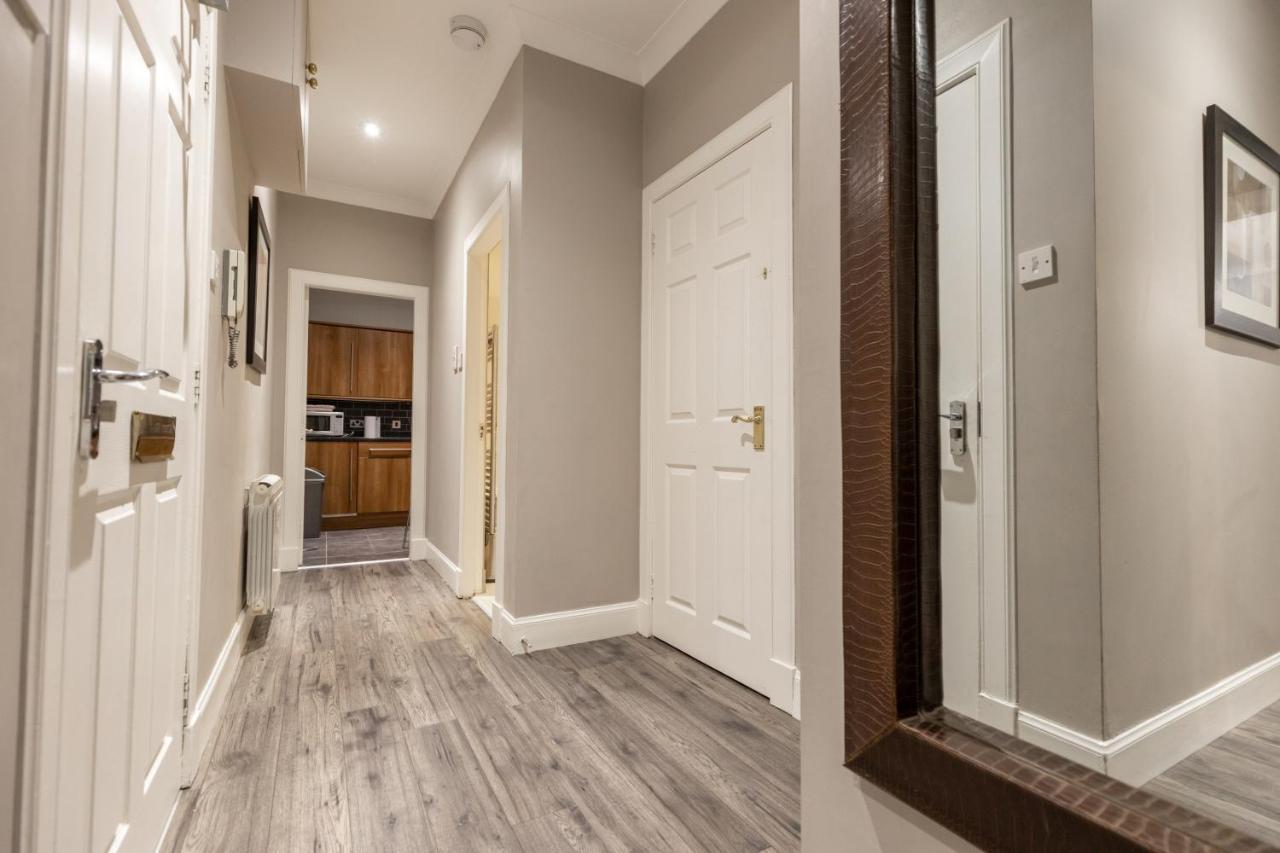 Two Bedroom Apartment Within Walking Distance To City Centre EDI Exterior foto